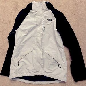 Womens Large North Face Light Jacket